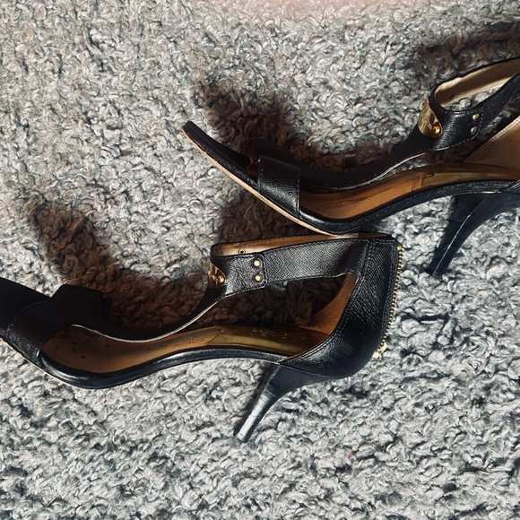 Michael Kors sandals - Picture 2 of 9